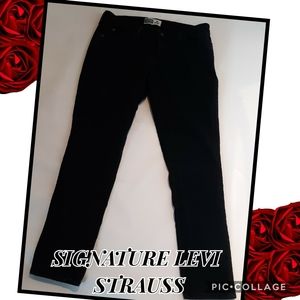 SIGNATURE LEVI STRAUSS & CO